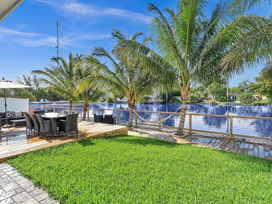 5-Star Lakefront Oasis In Hollywood-Hard Rock Casino Fort Lauderdale Esterno foto