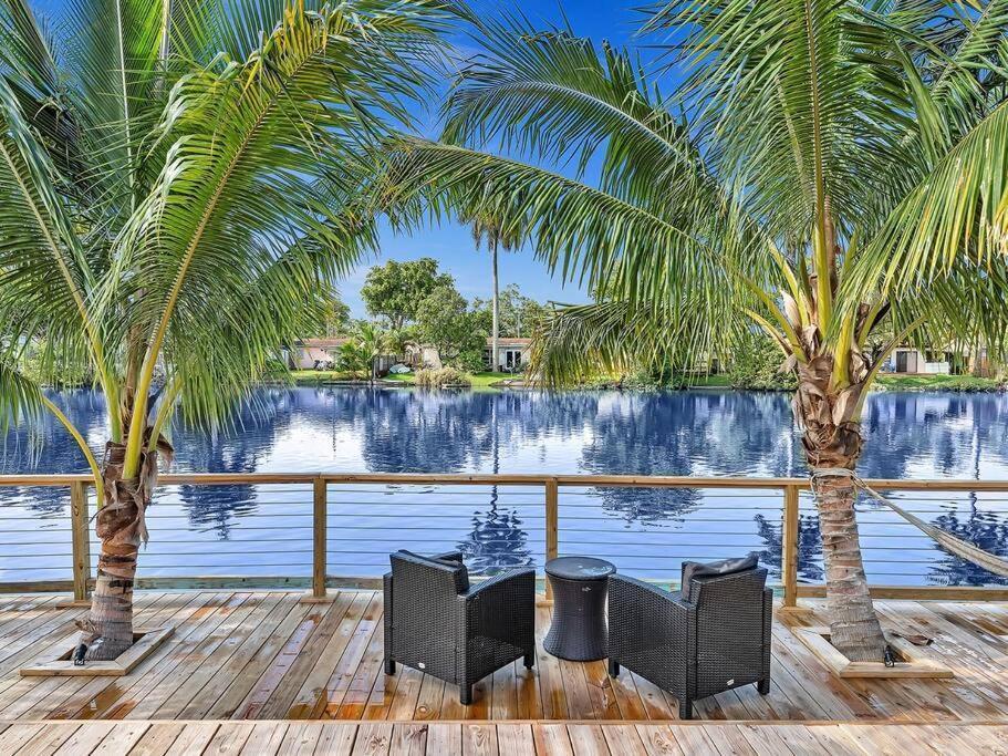 5-Star Lakefront Oasis In Hollywood-Hard Rock Casino Fort Lauderdale Esterno foto