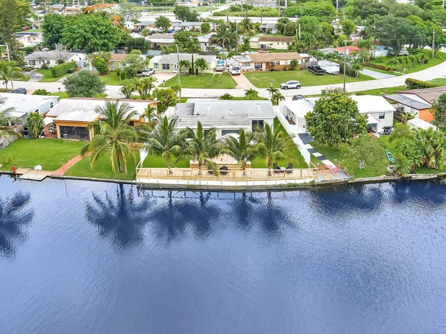 5-Star Lakefront Oasis In Hollywood-Hard Rock Casino Fort Lauderdale Esterno foto