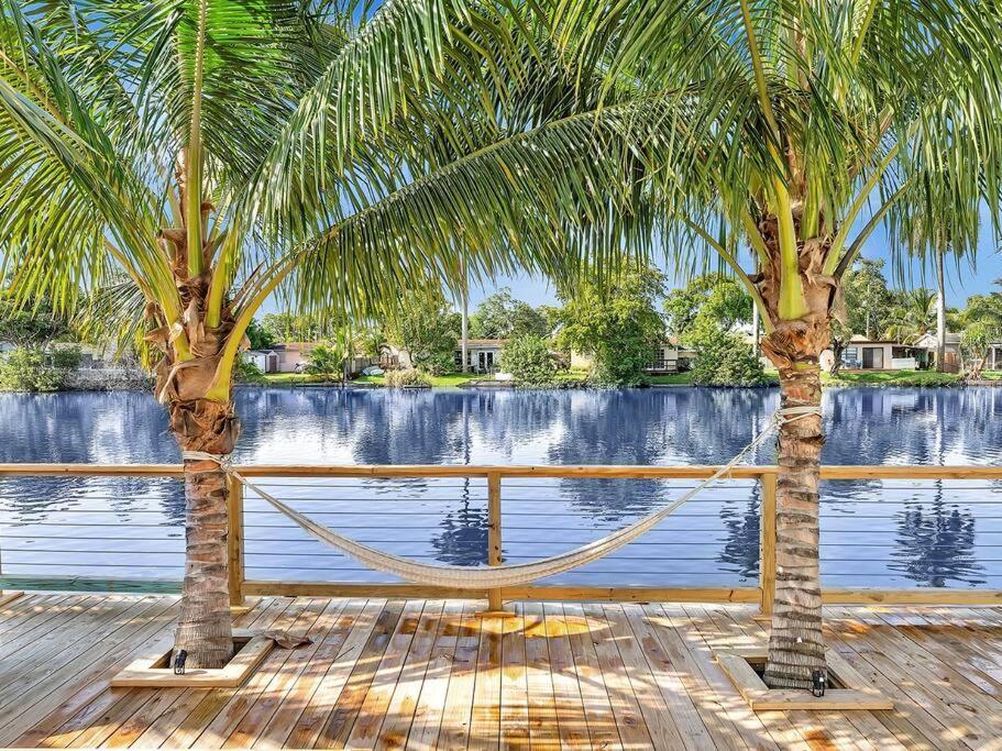 5-Star Lakefront Oasis In Hollywood-Hard Rock Casino Fort Lauderdale Esterno foto