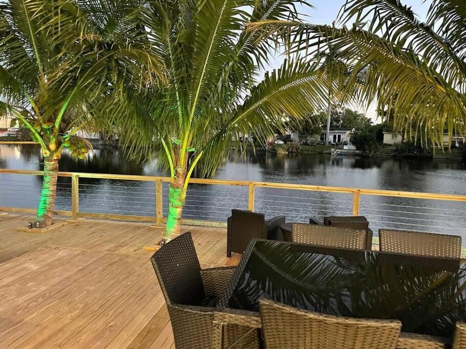5-Star Lakefront Oasis In Hollywood-Hard Rock Casino Fort Lauderdale Esterno foto